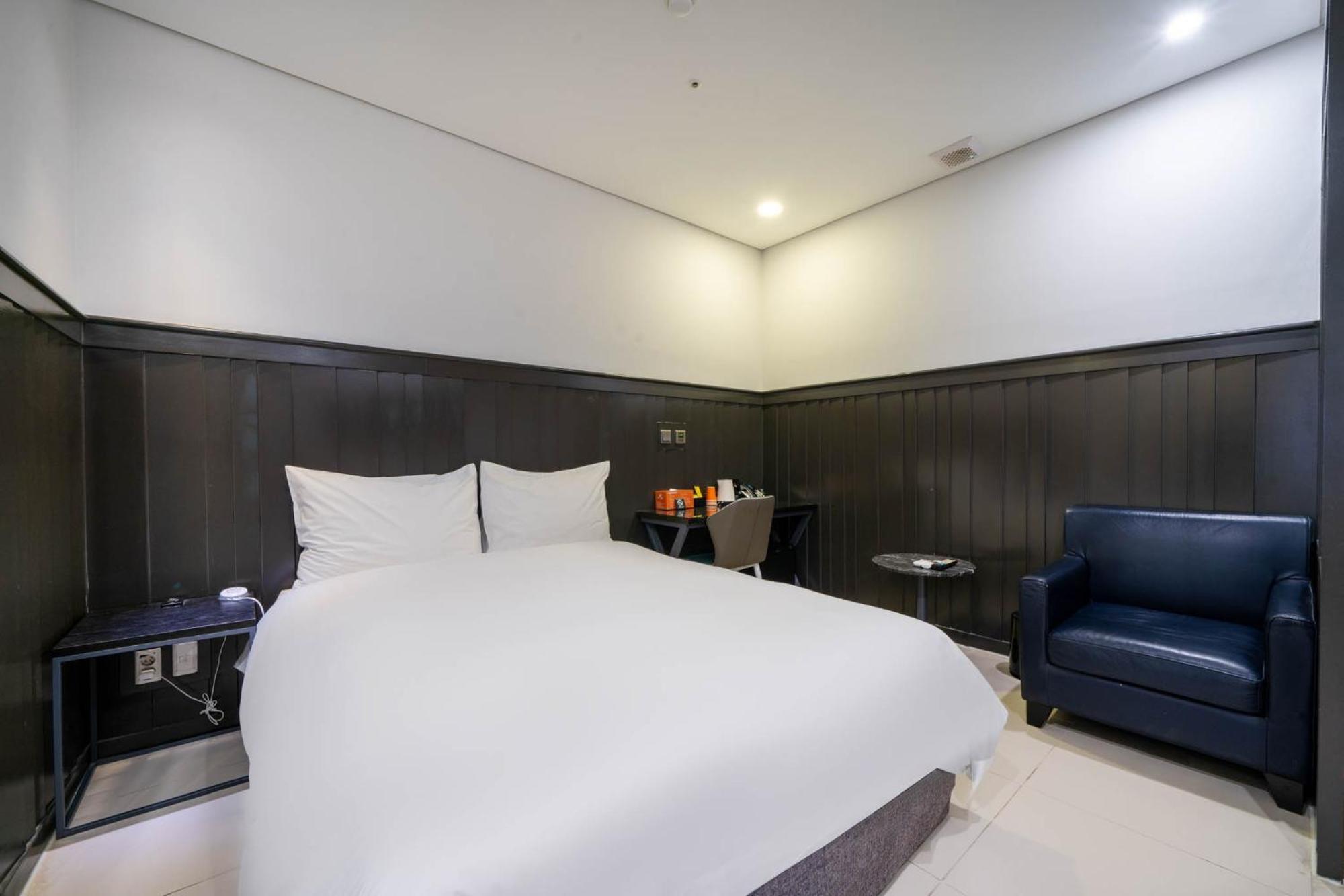 Jb Design Hotel Busan Room photo